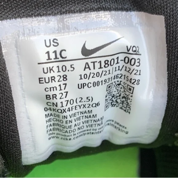 Nike Star Runner 2.0 Triple Black Sneakers GS Shoes Unisex Toddler size 11 - Picture 14 of 14